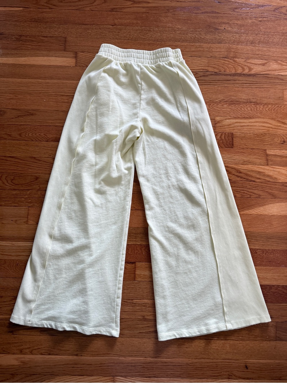 FP Movement by Free People Yellow Set with Wide-Leg Pants and Tank - Picture 4 of 5